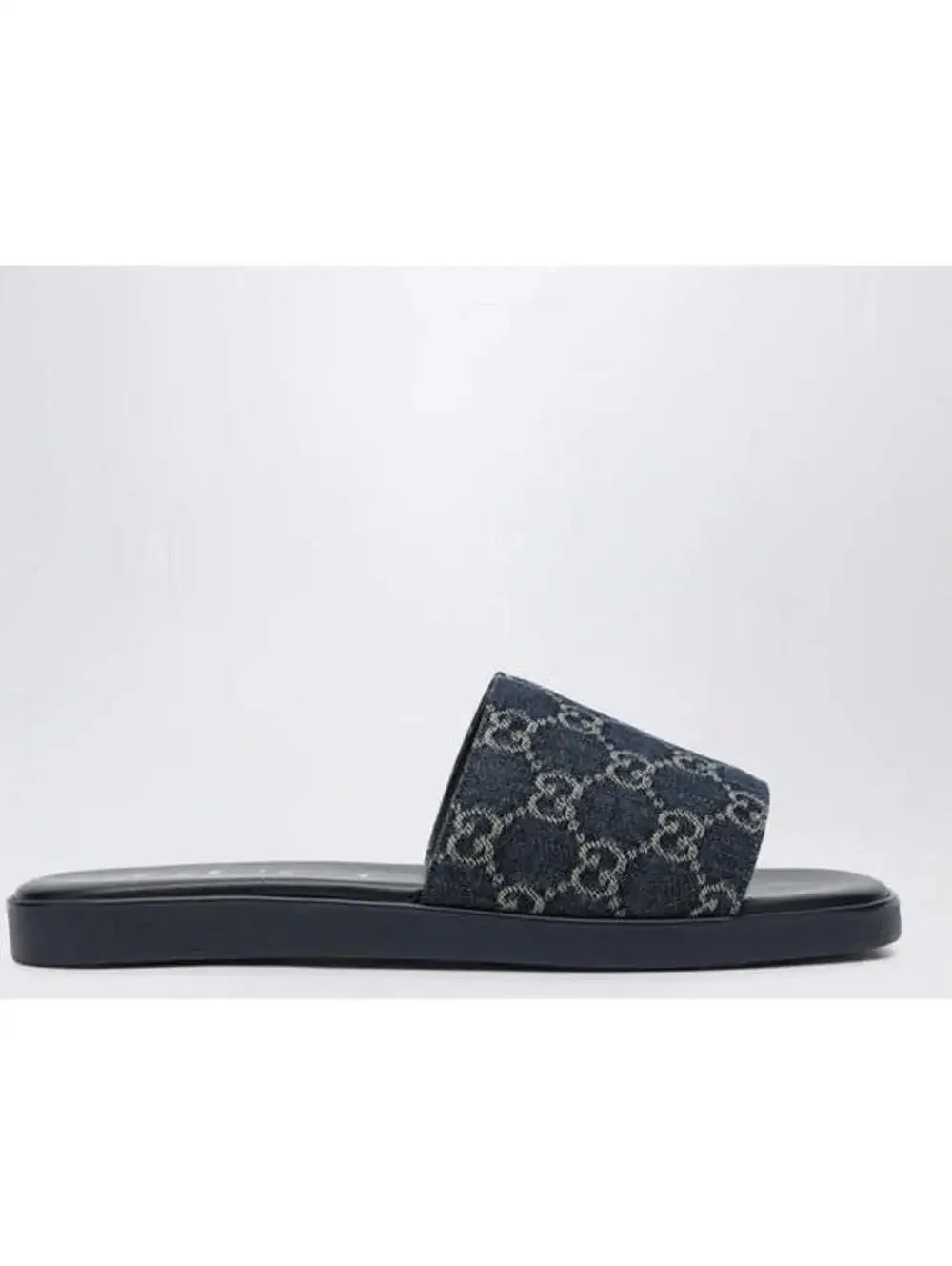 Gucci GG Slide Sandal (120)(PLEASE REQUEST YOUR SIZE BEFORE PURCHASING)